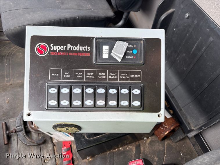 image for item YA4024 2017 Freightliner 114SD sewer jetter truck