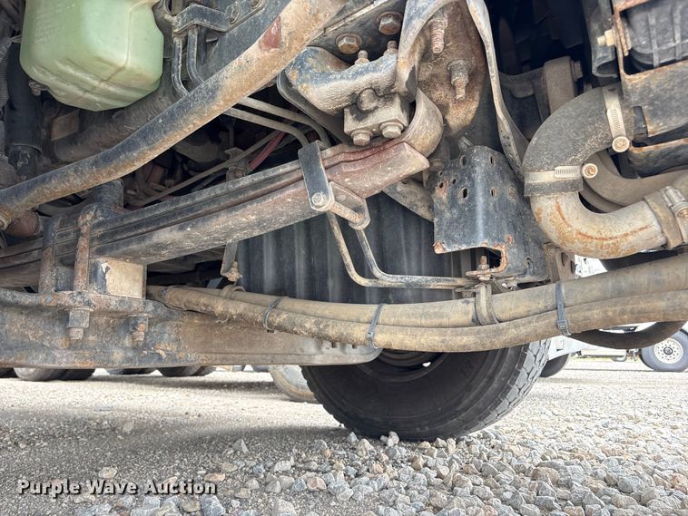 image for item YA4024 2017 Freightliner 114SD sewer jetter truck