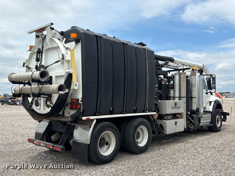 image for item YA4025 2018 International 7600 sewer jetter truck