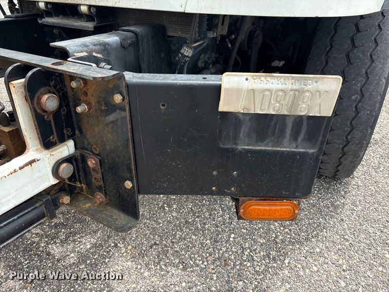 image for item YA4025 2018 International 7600 sewer jetter truck