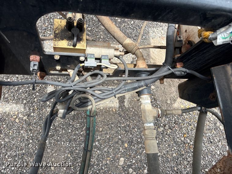 image for item YA4025 2018 International 7600 sewer jetter truck