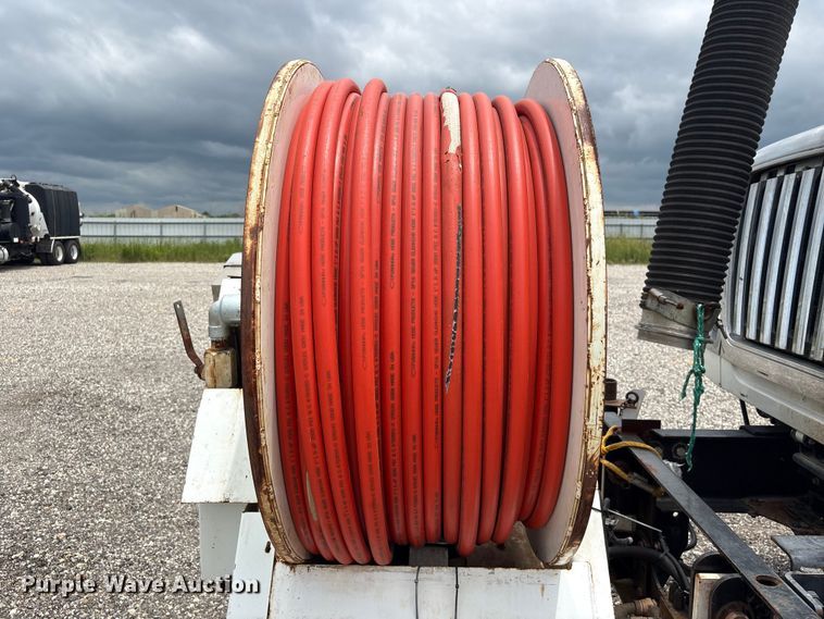 image for item YA4025 2018 International 7600 sewer jetter truck