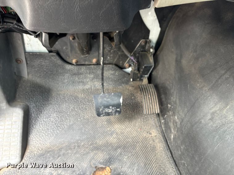 image for item YA4025 2018 International 7600 sewer jetter truck