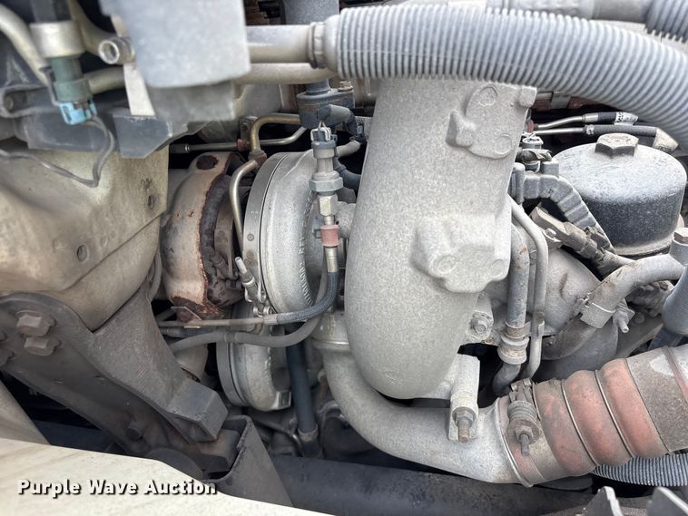 image for item YA4025 2018 International 7600 sewer jetter truck