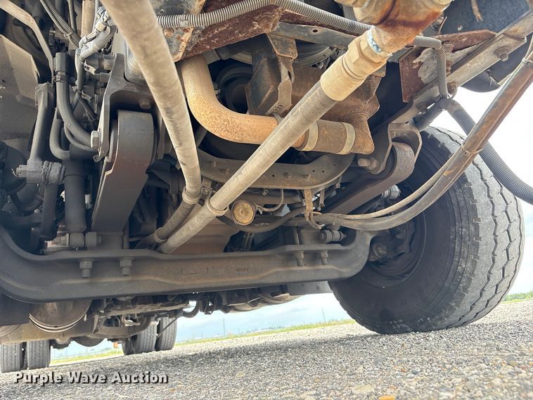 image for item YA4025 2018 International 7600 sewer jetter truck