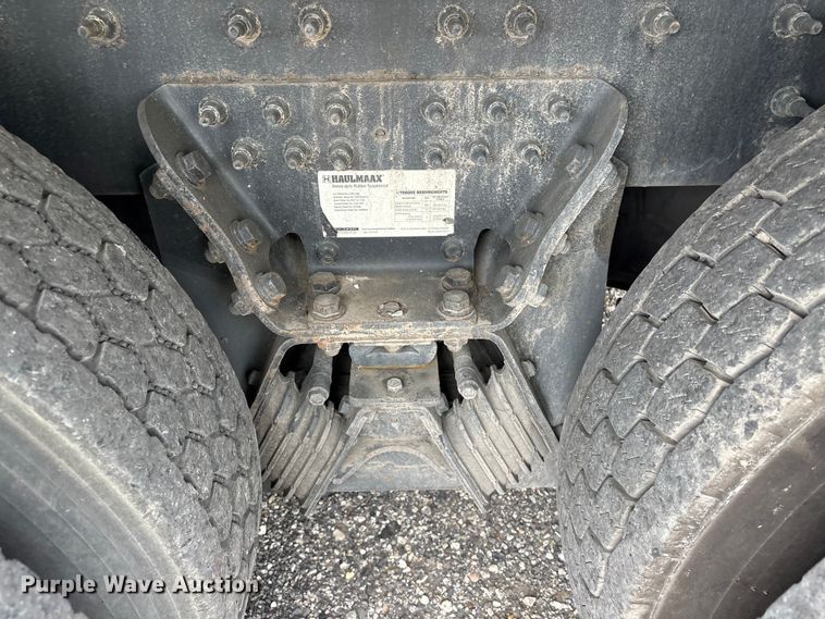 image for item YA4025 2018 International 7600 sewer jetter truck