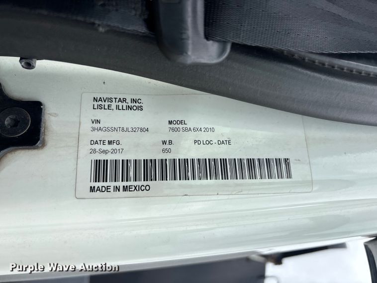 image for item YA4025 2018 International 7600 sewer jetter truck