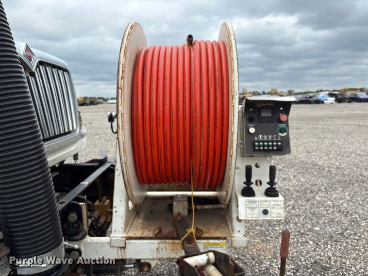 image for item YA4026 2017 International 7600 sewer jetter truck