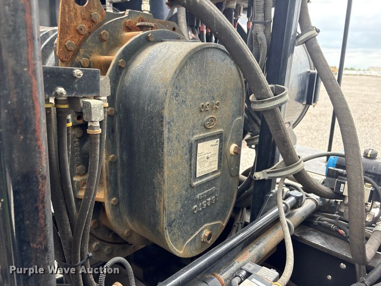 image for item YA4026 2017 International 7600 sewer jetter truck