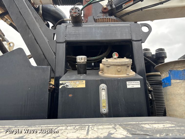 image for item YA4026 2017 International 7600 sewer jetter truck