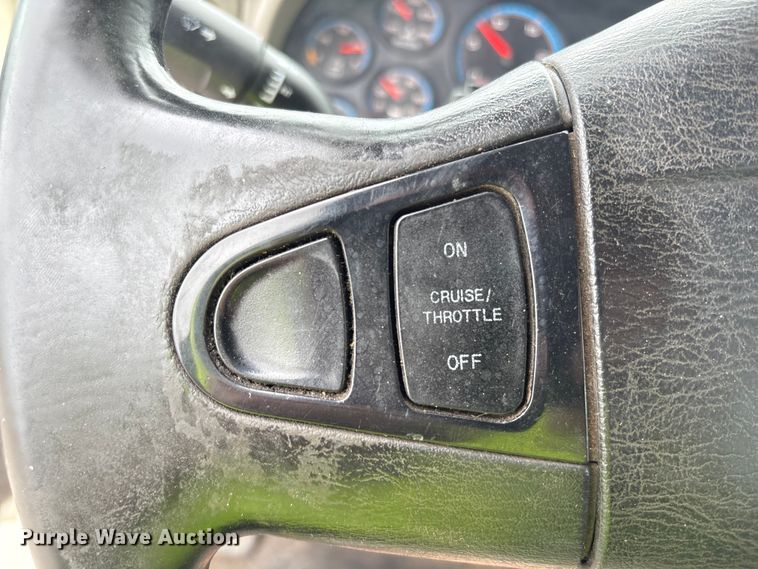 image for item YA4026 2017 International 7600 sewer jetter truck