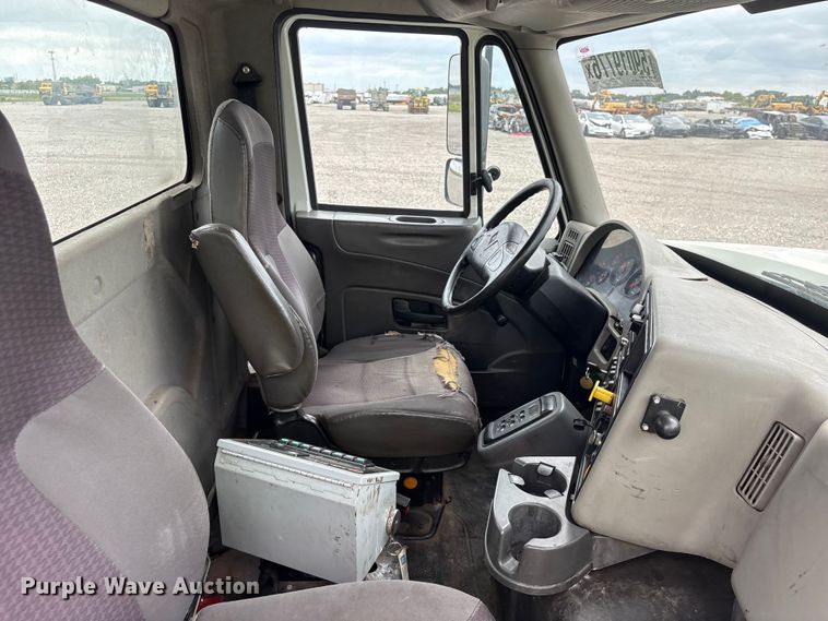 image for item YA4026 2017 International 7600 sewer jetter truck