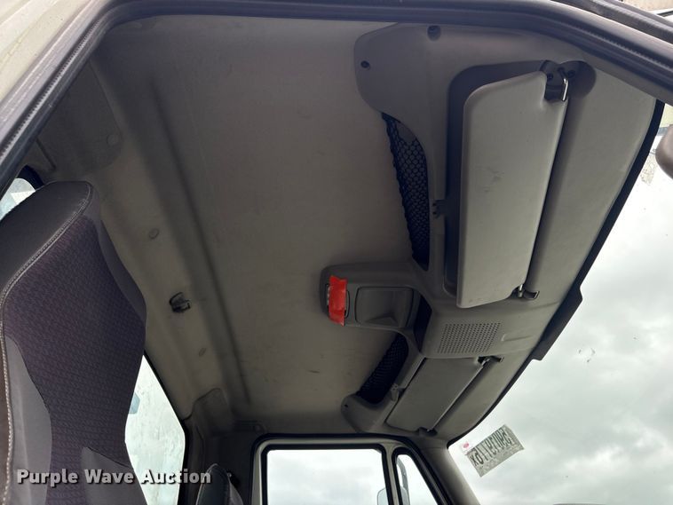 image for item YA4026 2017 International 7600 sewer jetter truck
