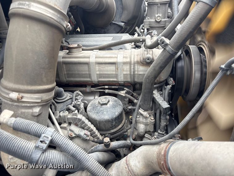 image for item YA4026 2017 International 7600 sewer jetter truck