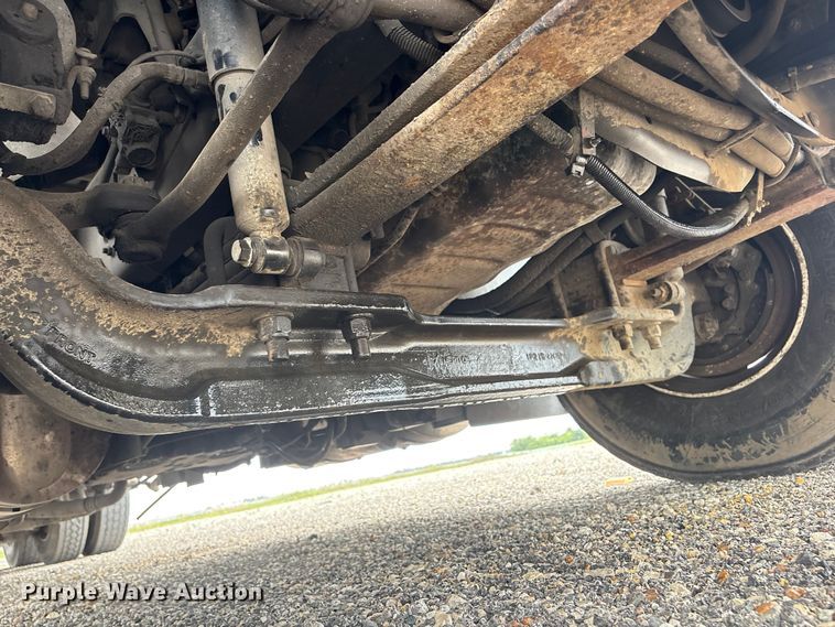 image for item YA4026 2017 International 7600 sewer jetter truck