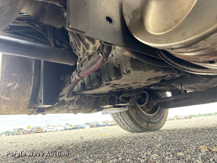 image for item YA4026 2017 International 7600 sewer jetter truck