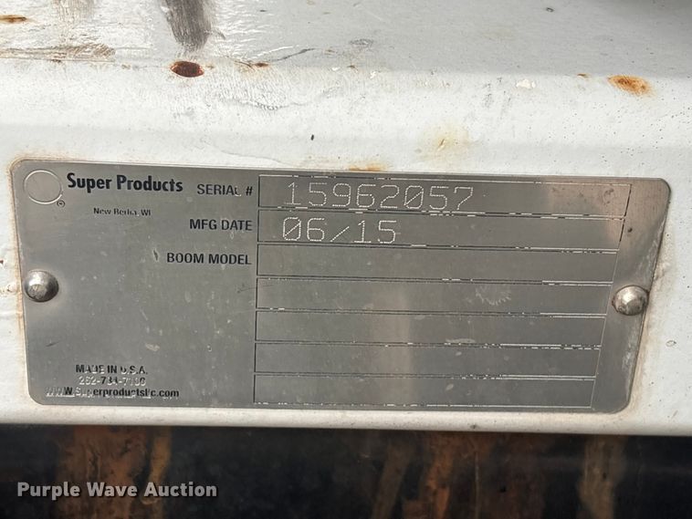 image for item YA4027 2016 Peterbilt 365 sewer jetter truck