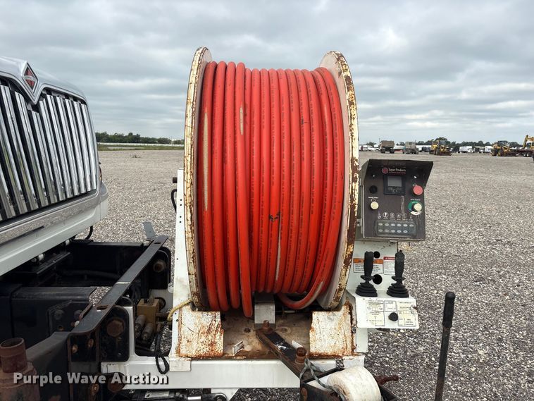 image for item YA4028 2017 International 7600 sewer jetter truck