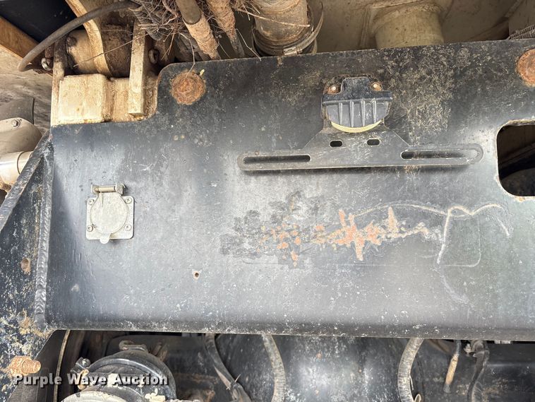 image for item YA4028 2017 International 7600 sewer jetter truck