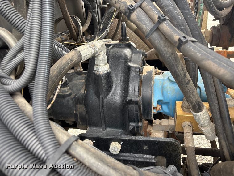 image for item YA4028 2017 International 7600 sewer jetter truck