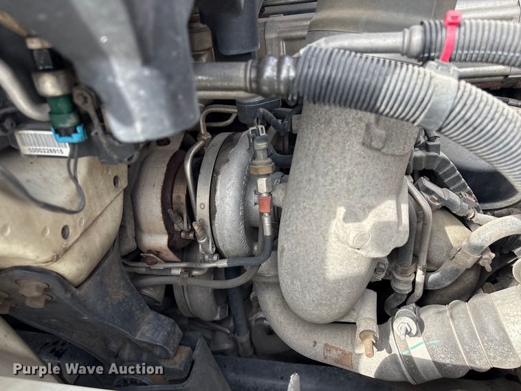image for item YA4028 2017 International 7600 sewer jetter truck