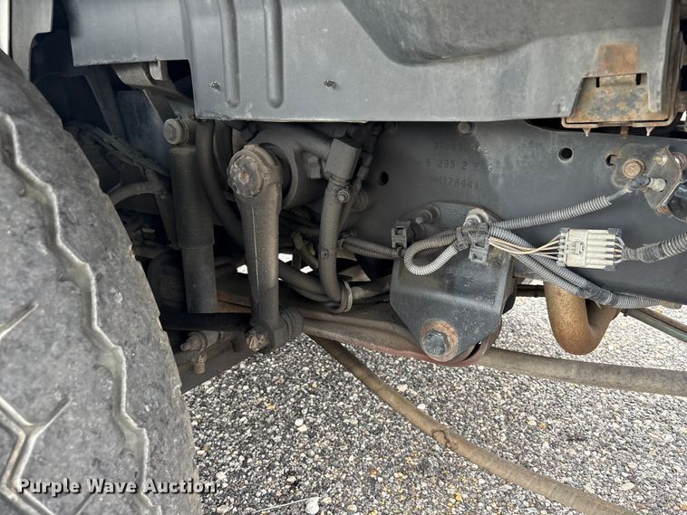 image for item YA4028 2017 International 7600 sewer jetter truck
