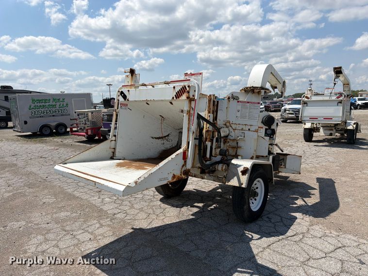 image for item YA4039 2017 Bandit 200UC wood chipper