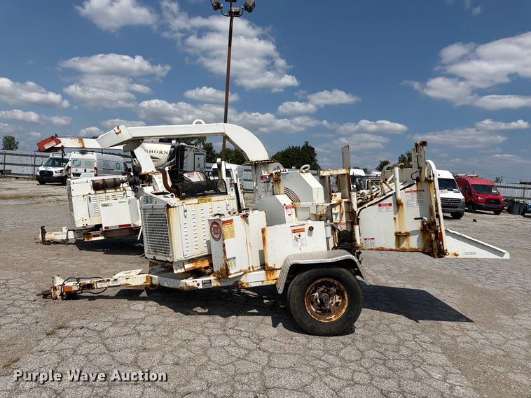 image for item YA4039 2017 Bandit 200UC wood chipper