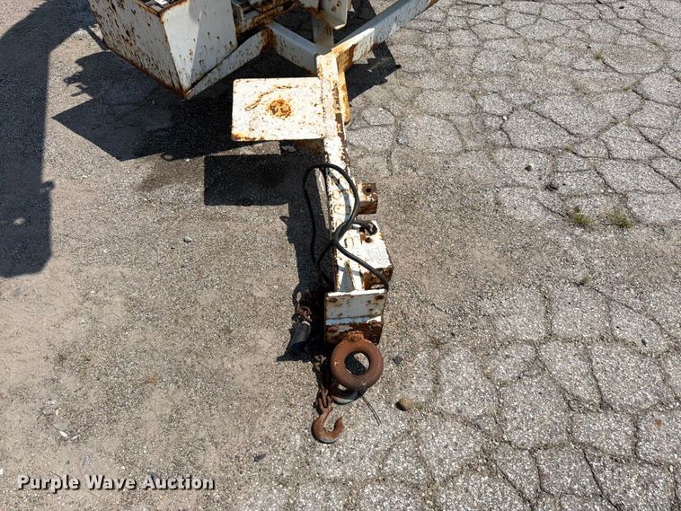 image for item YA4039 2017 Bandit 200UC wood chipper