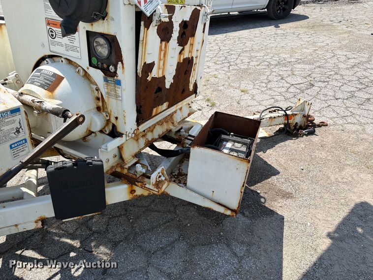 image for item YA4039 2017 Bandit 200UC wood chipper