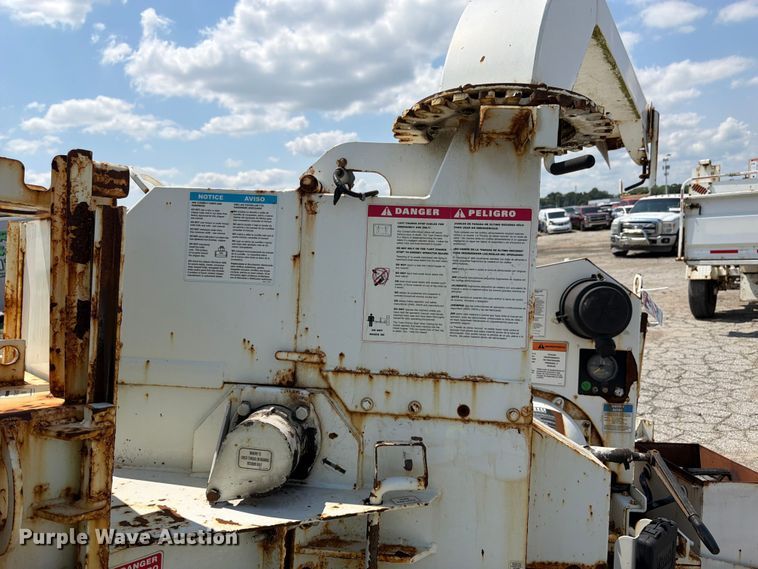 image for item YA4039 2017 Bandit 200UC wood chipper