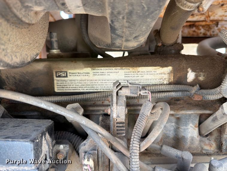 image for item YA4039 2017 Bandit 200UC wood chipper