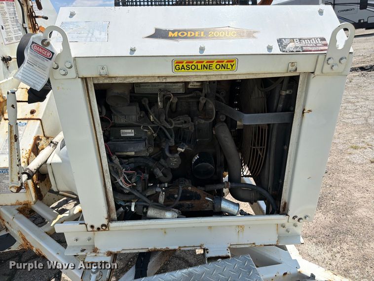 image for item YA4040 2017 Bandit 200UC wood chipper