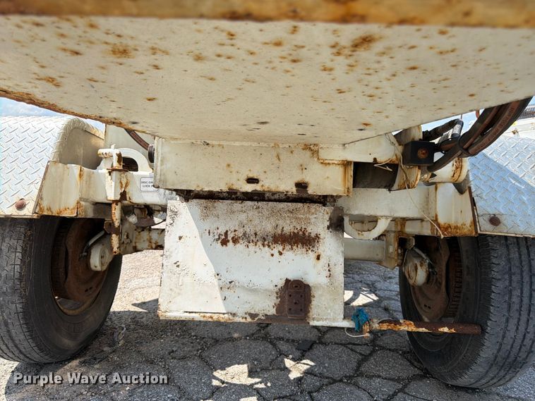 image for item YA4040 2017 Bandit 200UC wood chipper