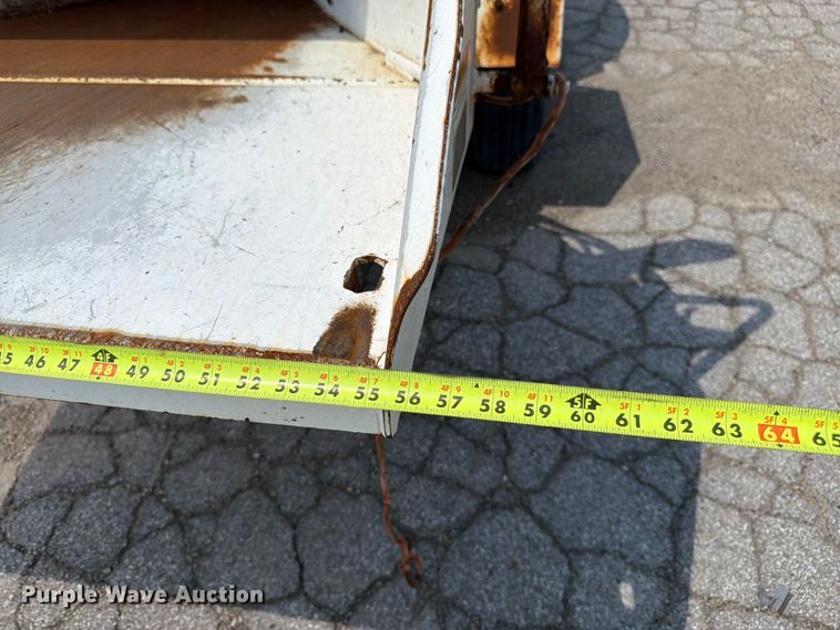 image for item YA4041 2010 Morbark M12D wood chipper