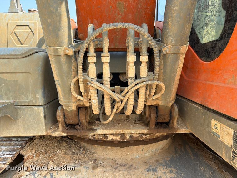 image for item YA4115 2017 XCMG XE210CU excavator