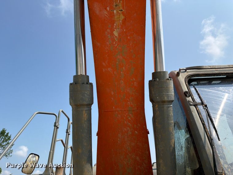 image for item YA4115 2017 XCMG XE210CU excavator