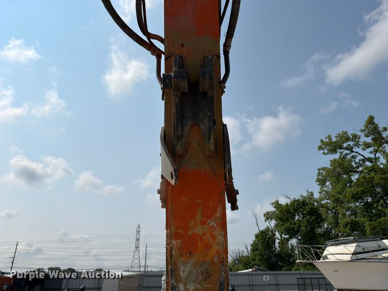 image for item YA4115 2017 XCMG XE210CU excavator