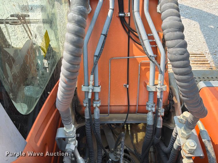 image for item YA4115 2017 XCMG XE210CU excavator