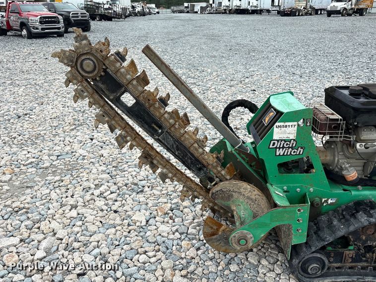 image for item YA4125 2017 Ditch Witch C16X trencher 