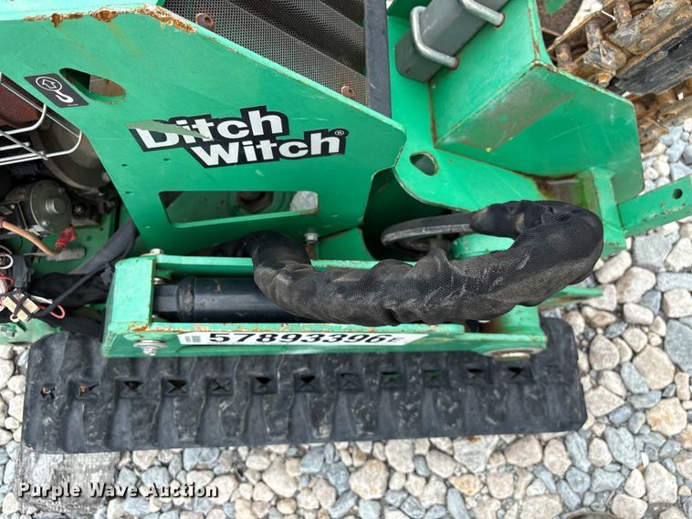 image for item YA4125 2017 Ditch Witch C16X trencher 