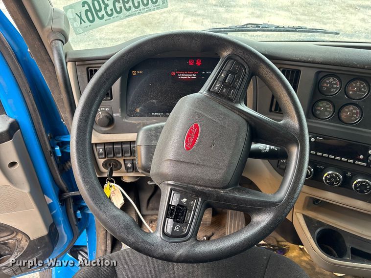 image for item YA4132 2025 Peterbilt 567 dump truck