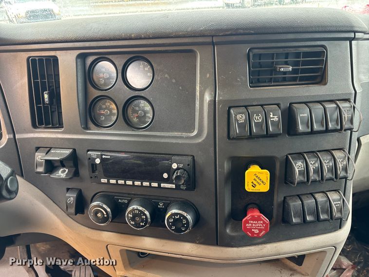 image for item YA4132 2025 Peterbilt 567 dump truck