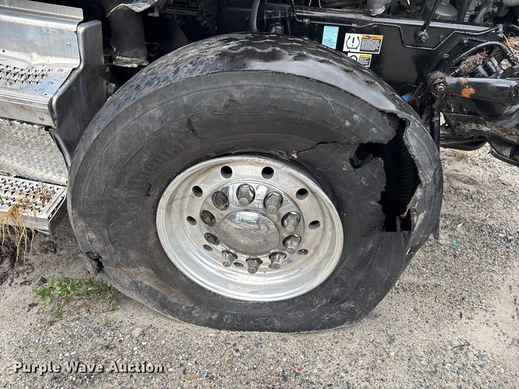 image for item YA4132 2025 Peterbilt 567 dump truck