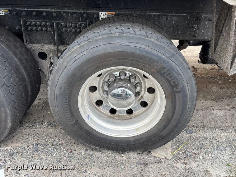 image for item YA4132 2025 Peterbilt 567 dump truck