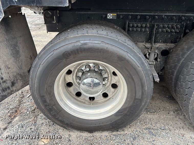 image for item YA4132 2025 Peterbilt 567 dump truck
