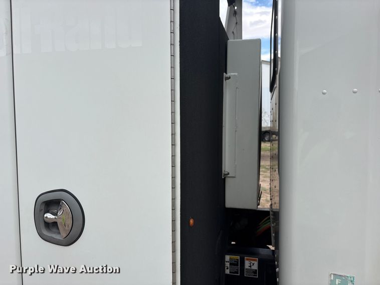 image for item YA4150 2013 Kenworth T370 utility / service truck