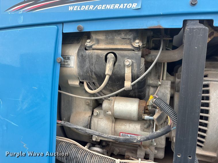 image for item YA4150 2013 Kenworth T370 utility / service truck