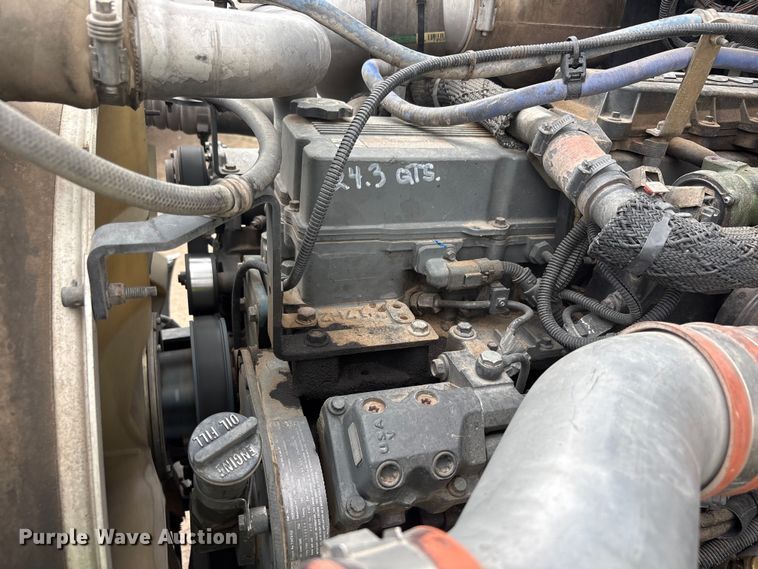 image for item YA4150 2013 Kenworth T370 utility / service truck