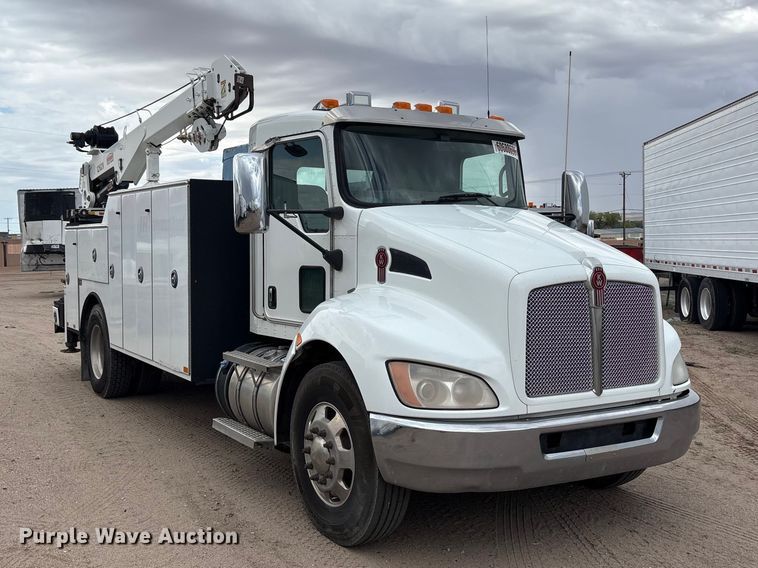 image for item YA4151 2013 Kenworth T370 utility / service truck